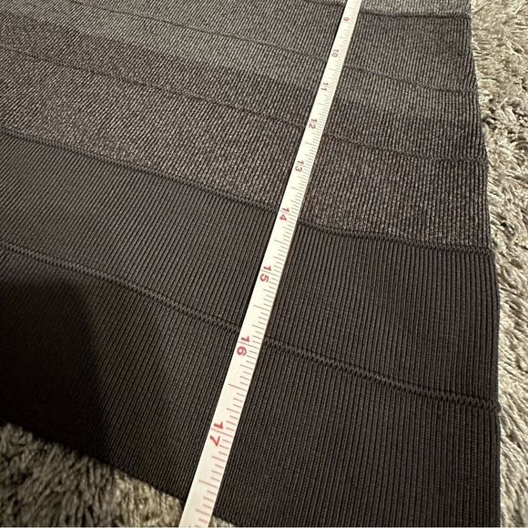 BCBG Generation women's Skirt Size Medium - Picture 5 of 5